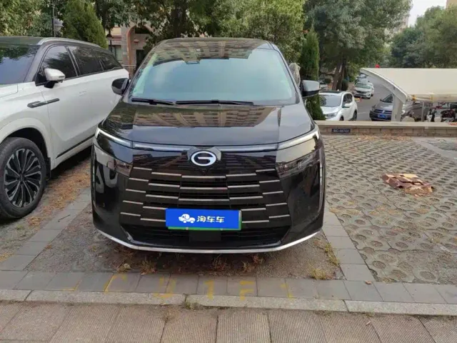 GAC Trumpchi E8 — Фото автомобиля 2