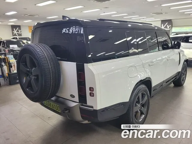 Land Rover Defender L663 — Фото автомобиля 2