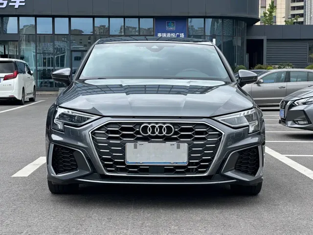 Audi A3 — Фото автомобиля 2