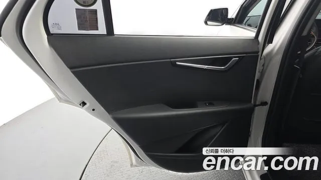 Kia Niro The All New — Фото автомобиля 14