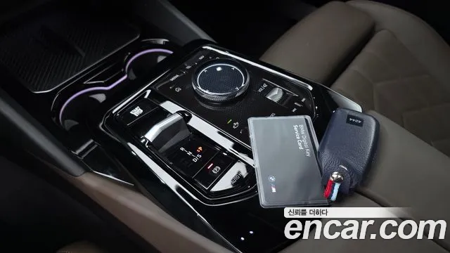 BMW 5 Series — Фото автомобиля 12