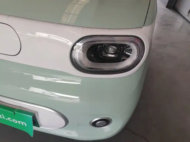Wuling Hongguang Mini EV — Фото автомобиля 23