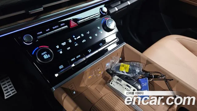Hyundai Santafe — Фото автомобиля 15