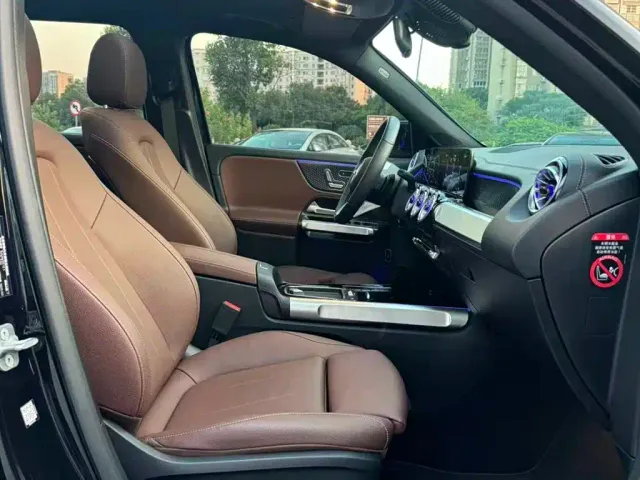 Mercedes-Benz GLB-Class — Фото автомобиля 16