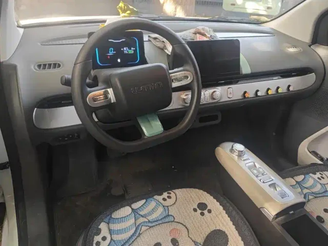 Changan Lumin — Фото автомобиля 12