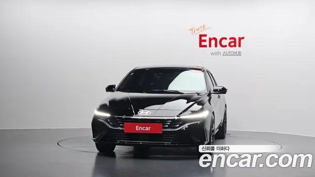 Hyundai AVANTE Новый Avante (CN7) — Фото автомобиля 3
