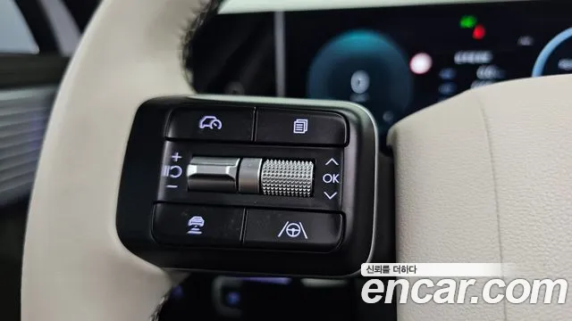 Hyundai Santa Fe MX5 — Фото автомобиля 22