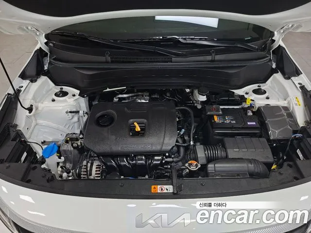 Kia Seltos New — Фото автомобиля 20