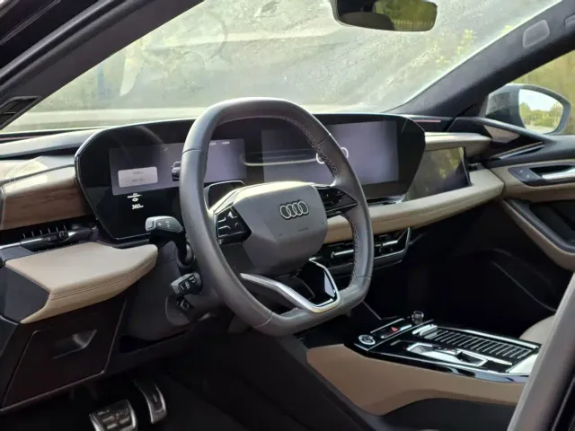 Audi A6L e-tron — Фото автомобиля 7