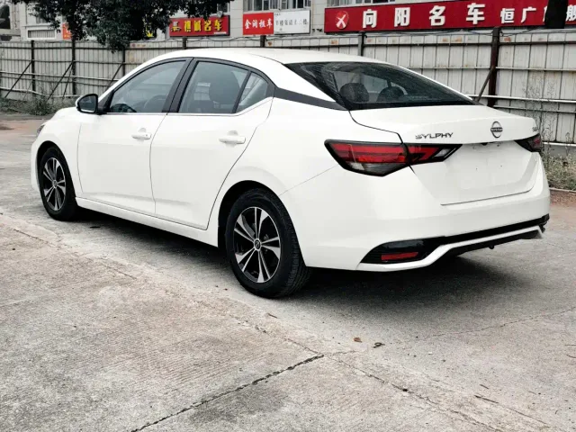 Nissan Sylphy — Фото автомобиля 15