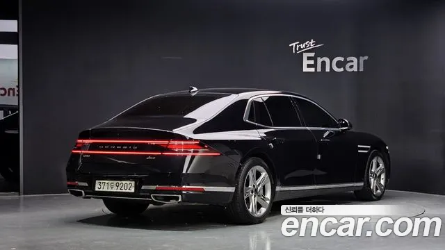 Genesis G90 Бензин 3.5 турбо AWD — Фото автомобиля 2