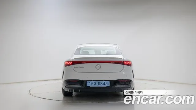 Mercedes-Benz EQS — Фото автомобиля 4