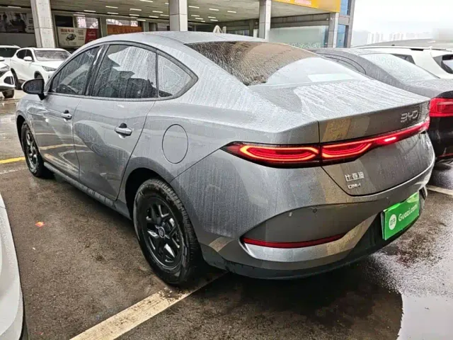 BYD Qin PLUS — Фото автомобиля 4
