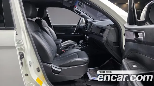 KG_Mobility_Ssangyong Rexton Новый Rexton Sport Дизель 2.2 4WD — Фото автомобиля 26