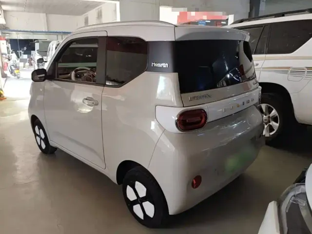 Wuling Hongguang Mini EV — Фото автомобиля 4