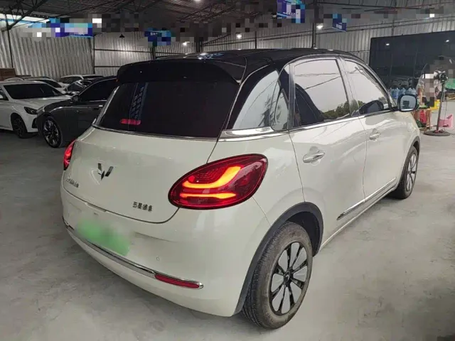 Wuling Bingo — Фото автомобиля 6