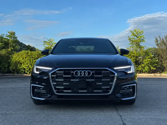 Audi A6L — Фото автомобиля 2