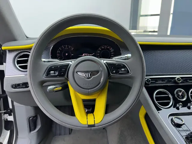 Bentley Continental Plug-in Hybrid — Фото автомобиля 22