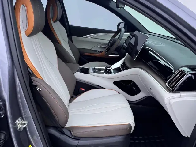 BYD Song Pro — Фото автомобиля 18