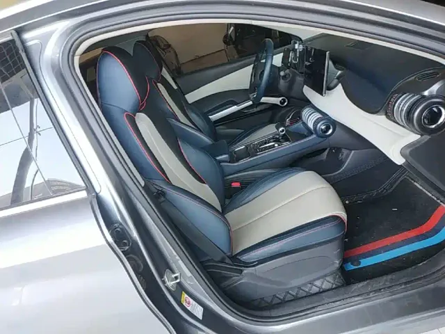 BYD Yuan PLUS — Фото автомобиля 24