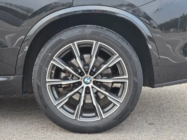 BMW X5 — Фото автомобиля 8