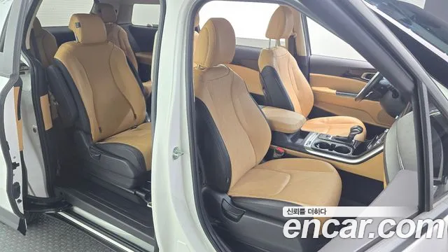 Kia Canival Carnival 4 поколение Дизель 9 мест Prestige — Фото автомобиля 12