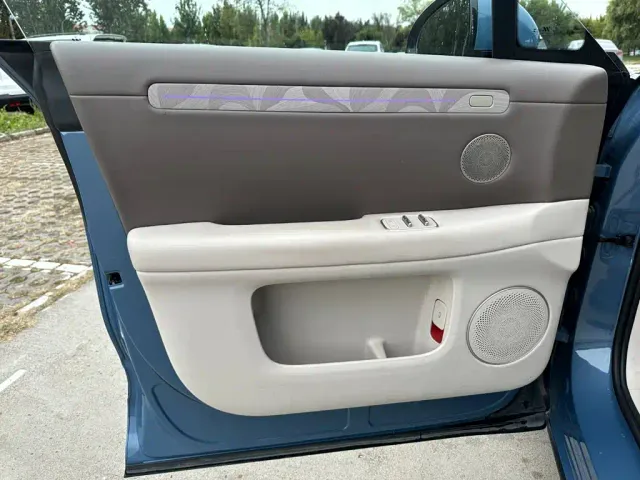 IM Motors LS6 — Фото автомобиля 10