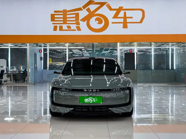 Audi E5 Sportback — Фото автомобиля 3