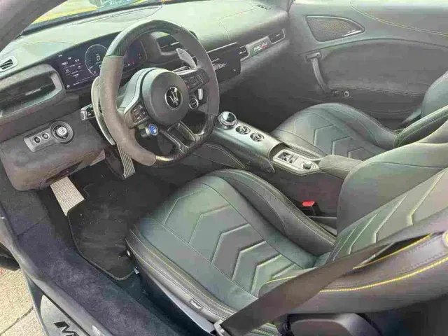 Maserati MC20 — Фото автомобиля 5