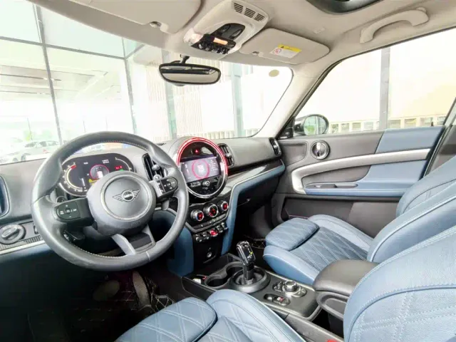 MINI Countryman — Фото автомобиля 18