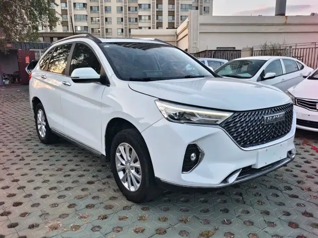 Haval M6 — Фото автомобиля 3