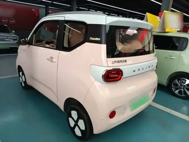 Wuling Hongguang Mini EV — Фото автомобиля 22