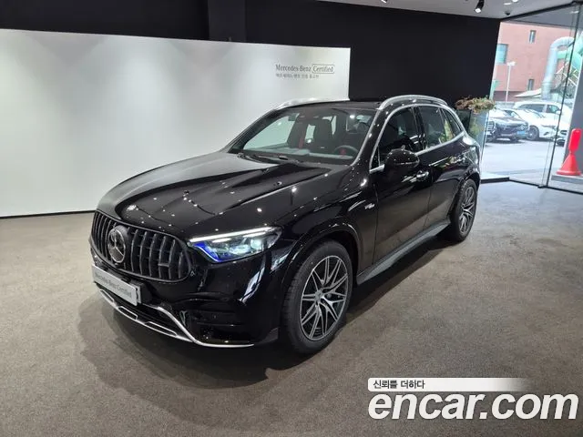 Фотография автомобиля — Mercedes-Benz GLC-Class