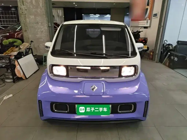 Baojun KiWi EV — Фото автомобиля 2