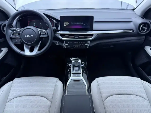 Kia K3 — Фото автомобиля 20