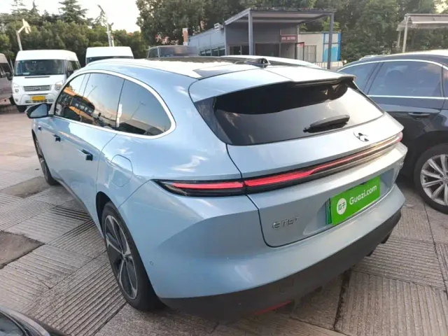 Nio ET5 Touring — Фото автомобиля 4