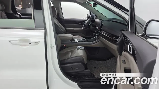 Kia Carnival 4th Gen — Фото автомобиля 16