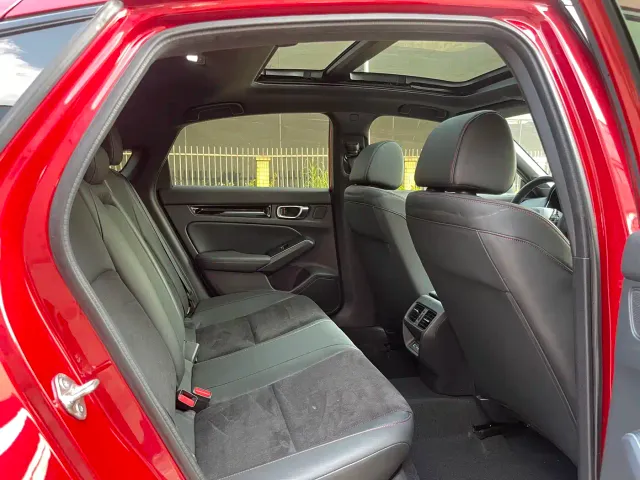 Honda Civic — Фото автомобиля 12