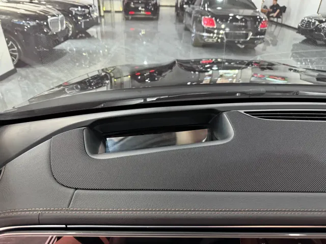 Mercedes-Benz GLE-Class — Фото автомобиля 10