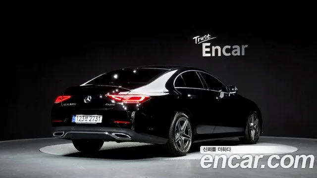 Mercedes-Benz CLS-Class — Фото автомобиля 2