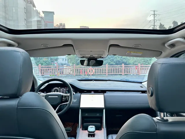 Land Rover Discovery Sport — Фото автомобиля 18