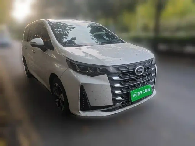GAC Trumpchi M6 — Фото автомобиля 23