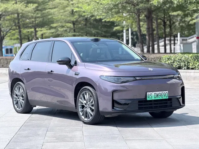Leapmotor C10 — Фото автомобиля 3