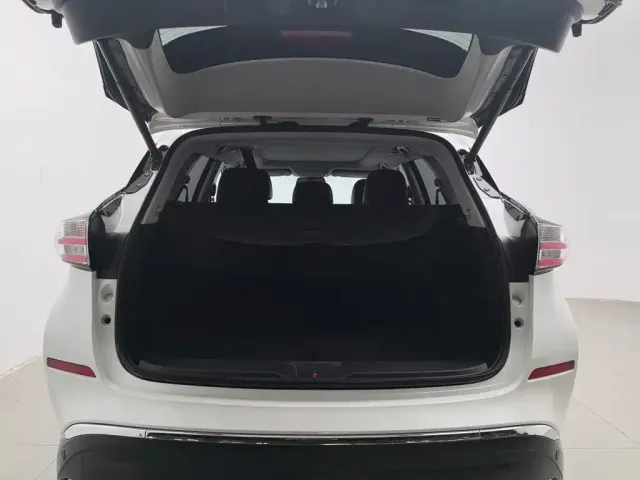 Nissan Murano — Фото автомобиля 16