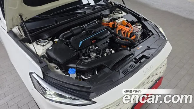 Kia K8 Hybrid — Фото автомобиля 9