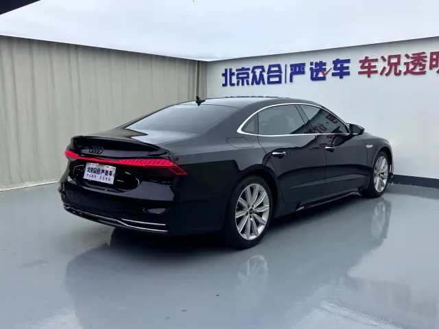 Audi A7L — Фото автомобиля 25