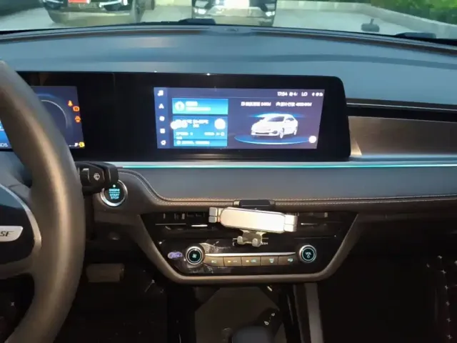 Ford Escort — Фото автомобиля 12