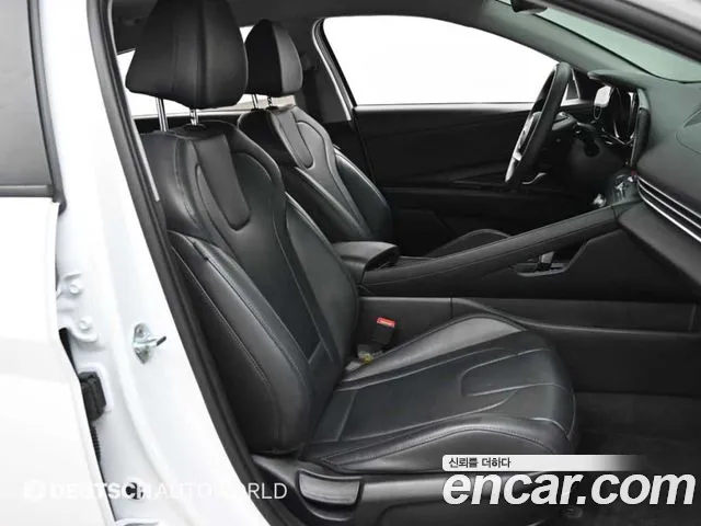 Hyundai AVANTE Smart — Фото автомобиля 16