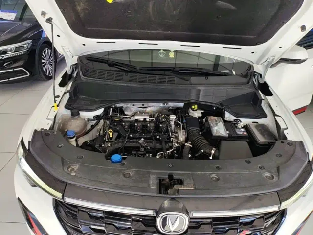 Changan CS35 Plus — Фото автомобиля 19
