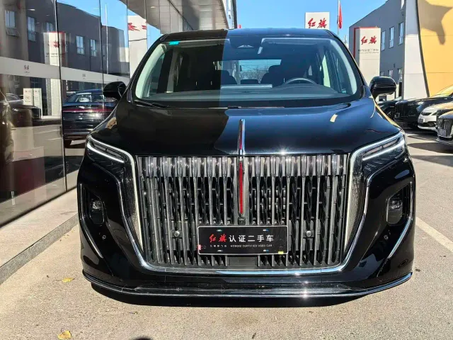 Hongqi Hongqi HQ9 2023 2.0T Smart Connect Flag Enjoy Edition — Фото автомобиля 2